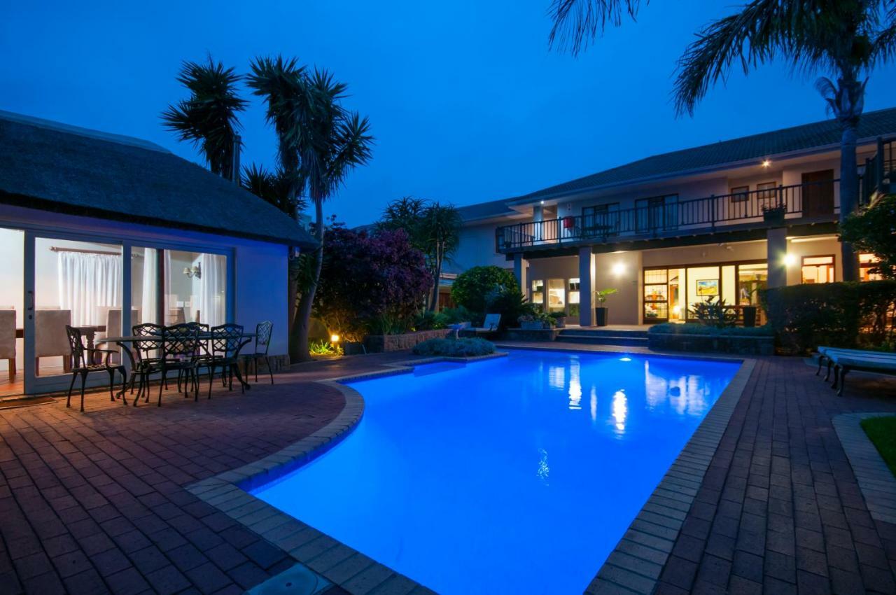 Fifth Avenue Beach House Port Elizabeth Exterior photo